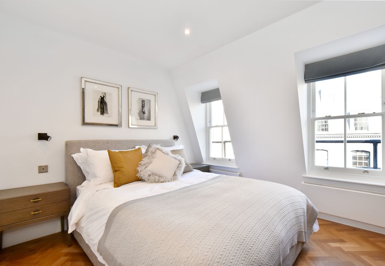 Ferienwohnung in London - Albemarle Elegance IV - 37AS4