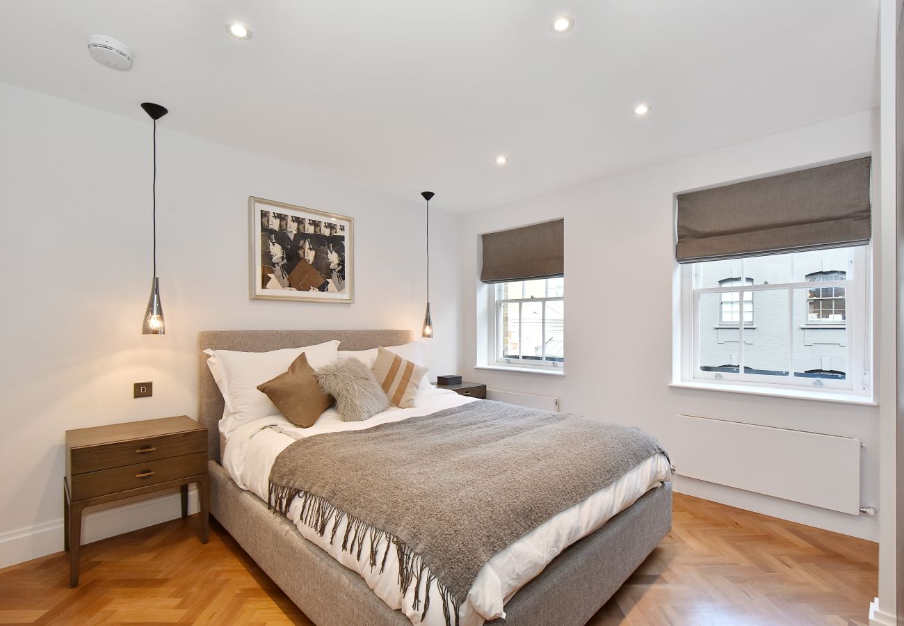 Ferienwohnung in London - Albemarle Elegance III - 37AS3