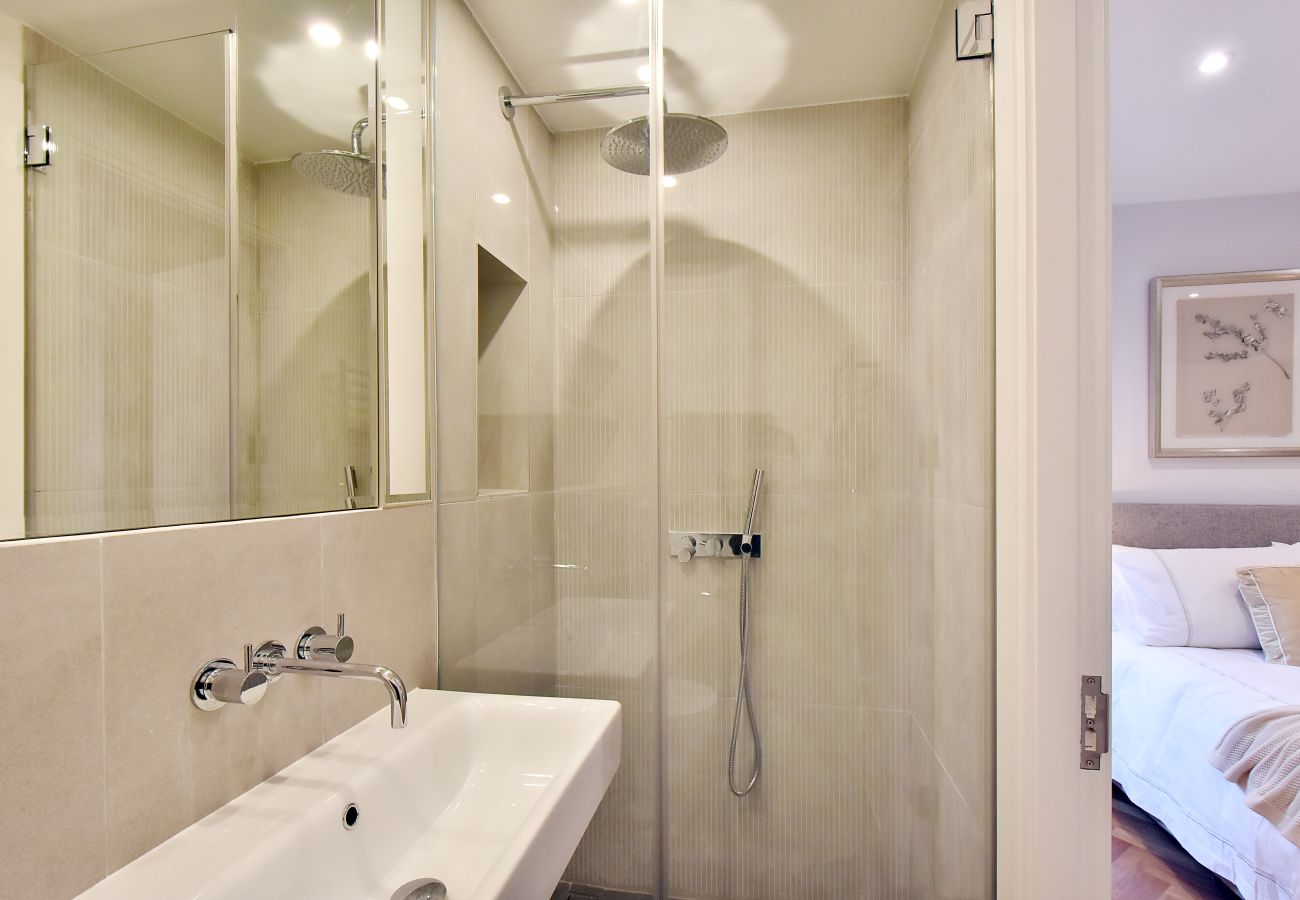 Ferienwohnung in London - Albemarle Elegance II - 37AS2
