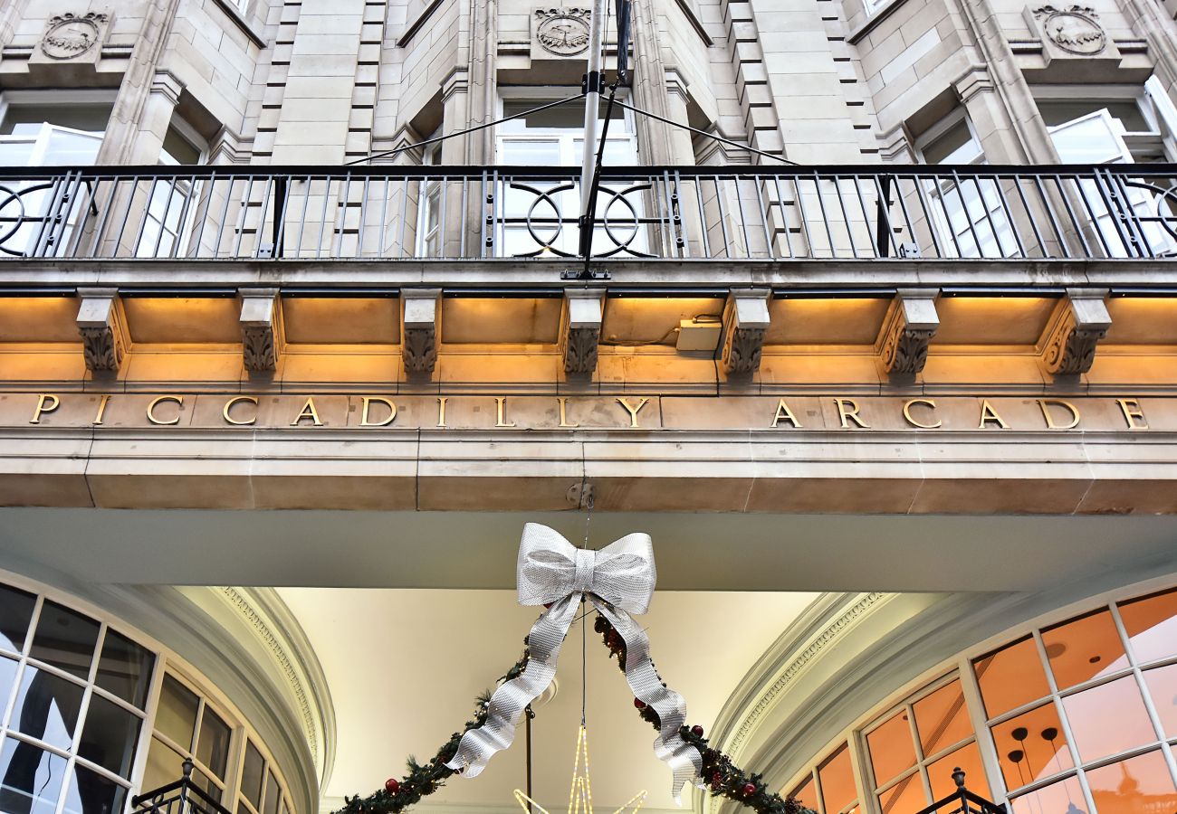 Ferienwohnung in London - Albemarle Elegance II - 37AS2