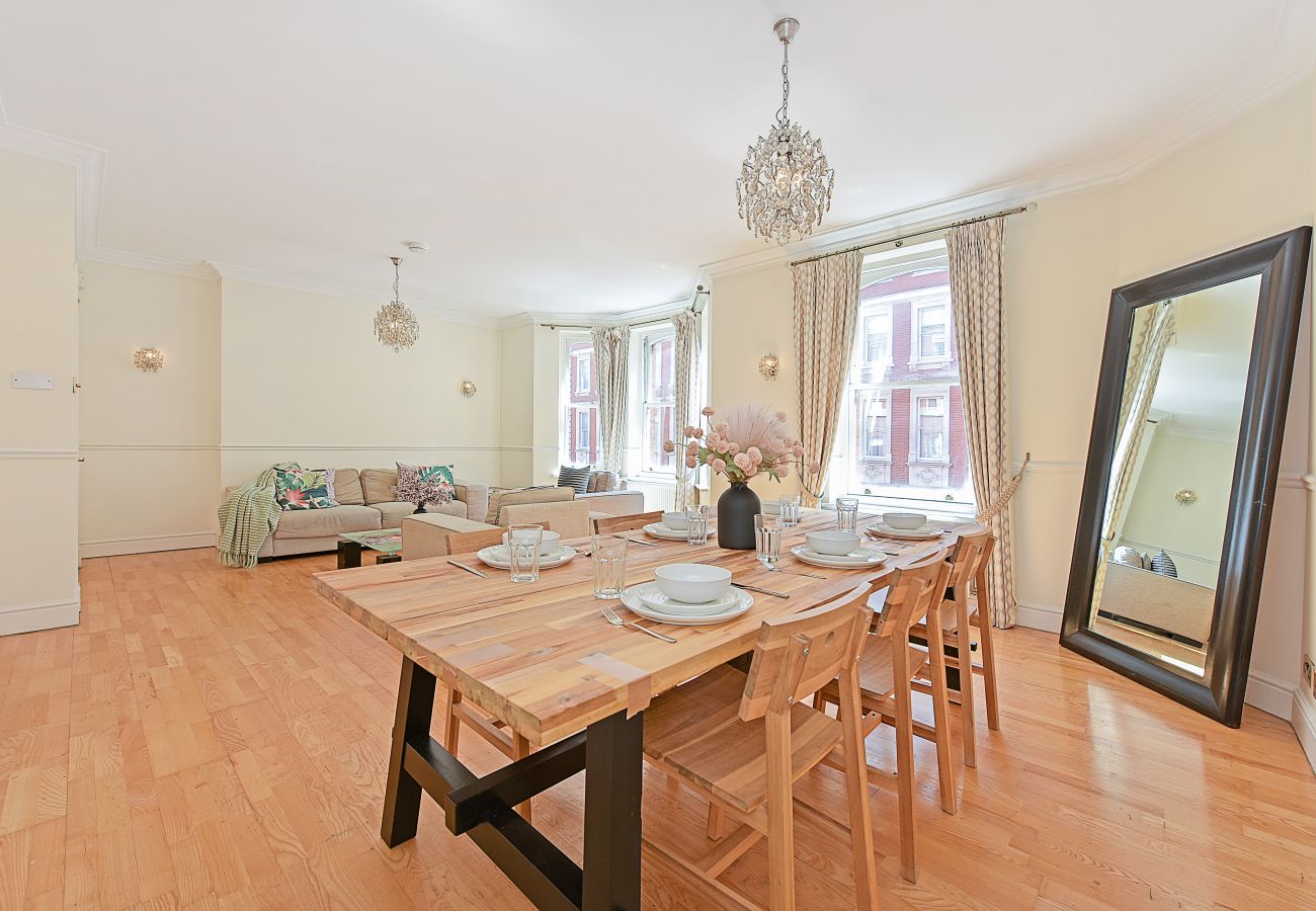 Ferienwohnung in London - Rathbone Exclusive - ES1