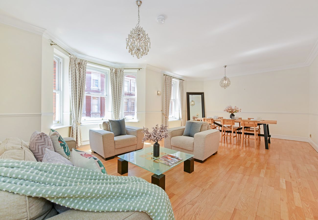 Ferienwohnung in London - Rathbone Exclusive - ES1