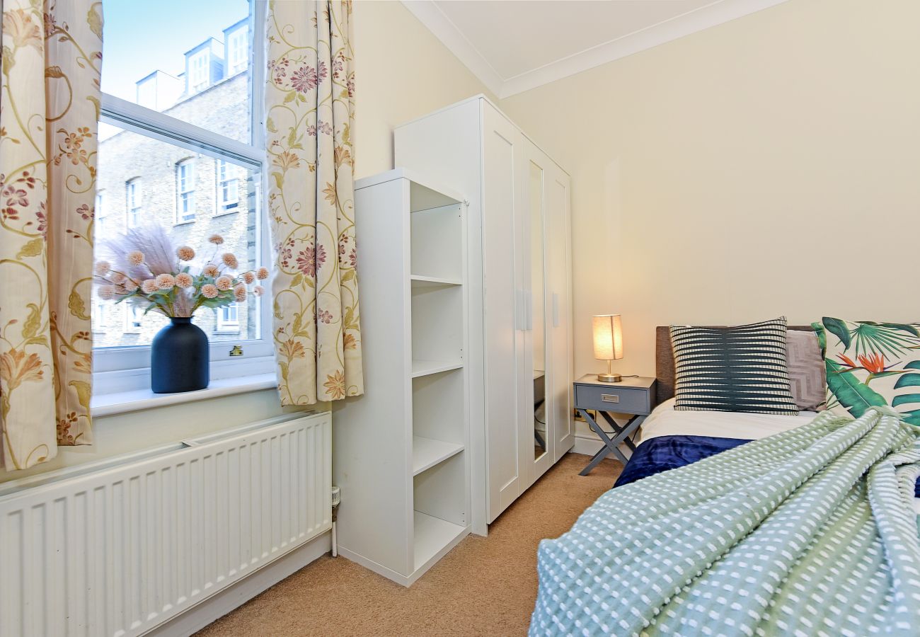 Ferienwohnung in London - Rathbone Exclusive - ES1