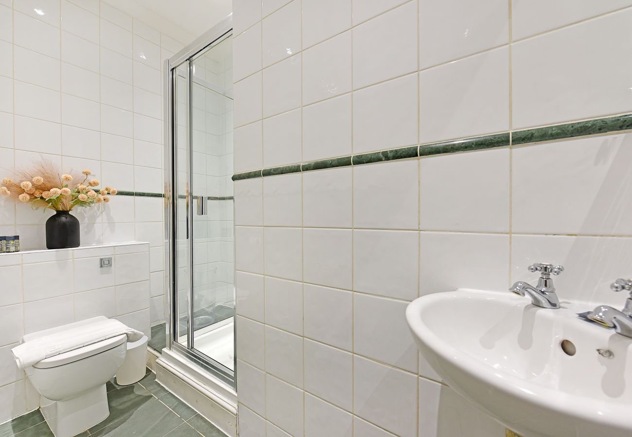 Ferienwohnung in London - Rathbone Exclusive - ES1