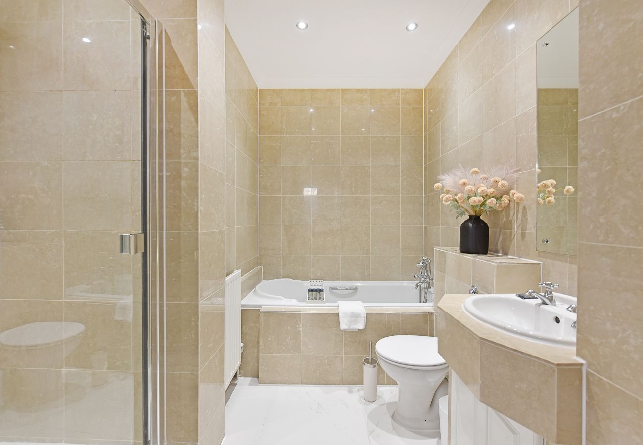 Ferienwohnung in London - Rathbone Exclusive - ES1