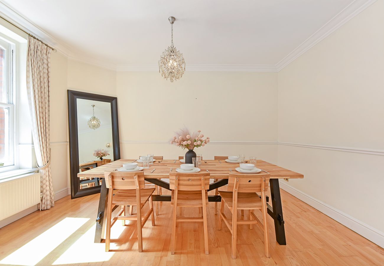 Ferienwohnung in London - Rathbone Exclusive - ES1