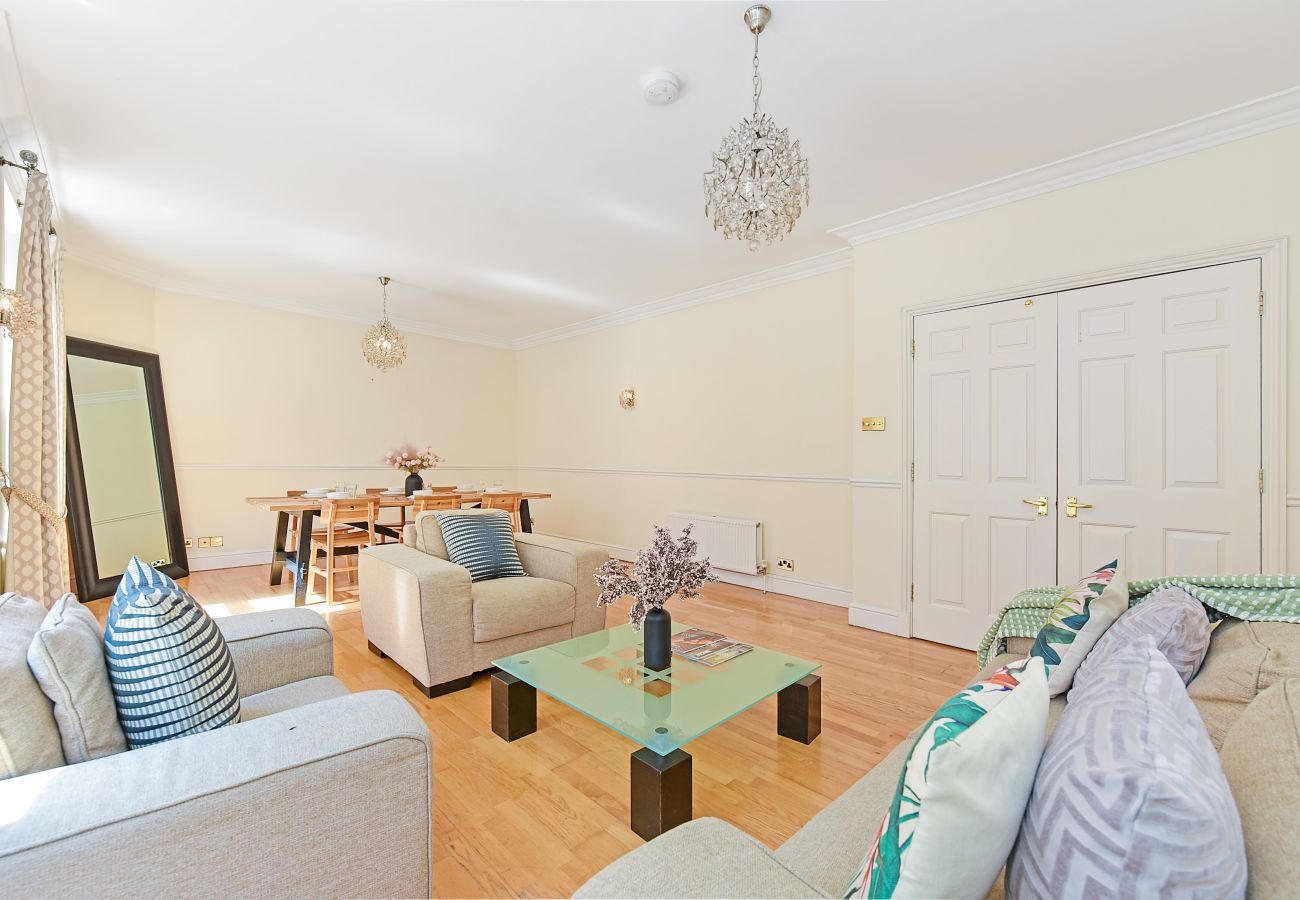 Ferienwohnung in London - Rathbone Exclusive - ES1