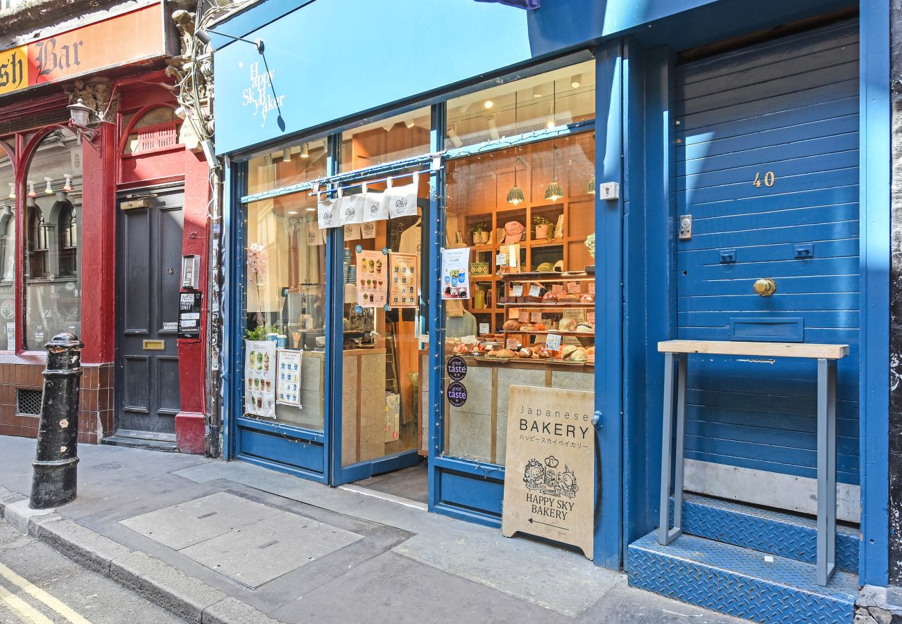 Ferienwohnung in London - Rathbone Exclusive - ES1