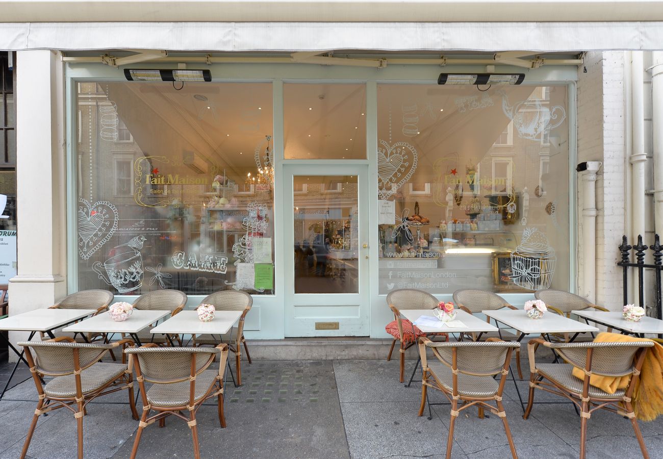 Casa en London - Stanhope Mews Style - 4SMS