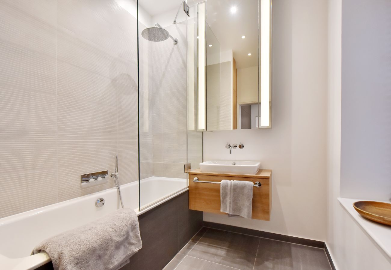 Apartment in London - Albemarle Elegance I - 37AS1