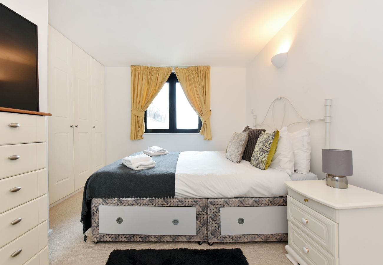 Apartment in London - Cromwell Style III - 714PW