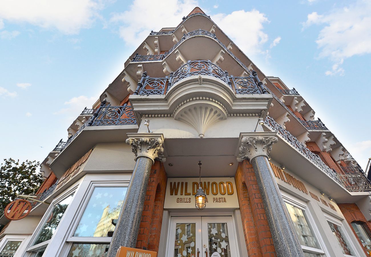 Apartment in London - Cromwell Style II - 353PW