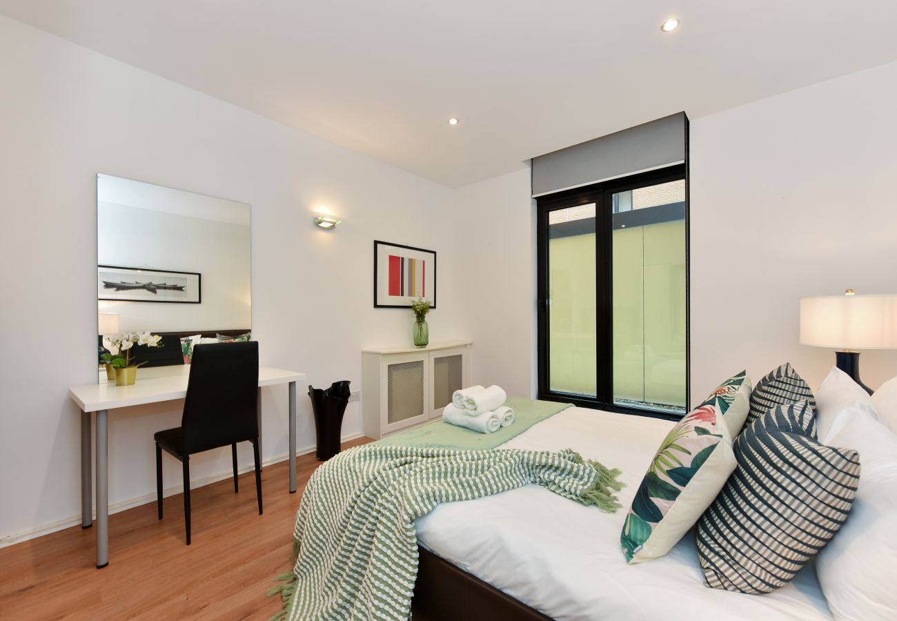 Apartment in London - Cromwell Style II - 353PW
